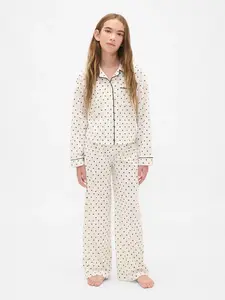 Dětské pyžamo s tečkami