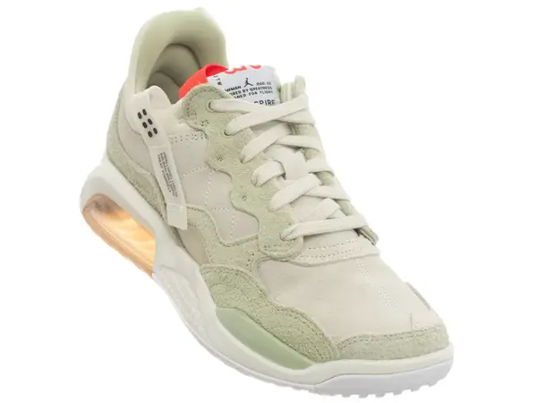 NIKE - Jordan MA2 tenisky