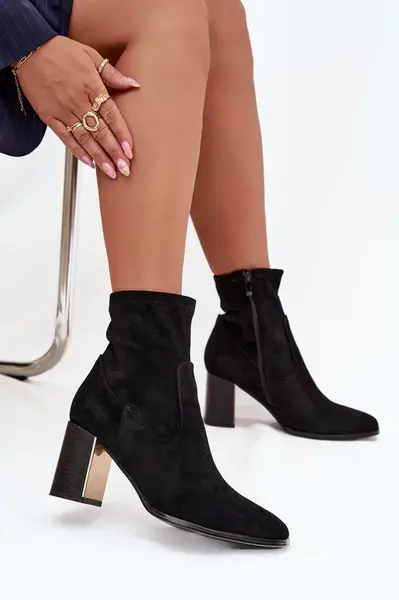 Boto Dámské kotníkové boty na sloupku se zlatým prvkem zateplené černé Amelisse