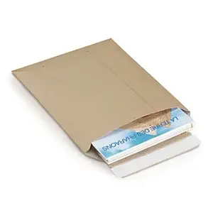 100 x Zásilkové obálky 213x268mm, hladká lepenka, ústí na krátké straně, hnědé