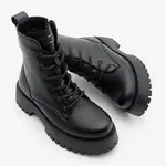 Dámské boty Marjin se zipem, šněrováním a zubatou podrážkou Suzet černé.