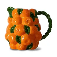 Džbán Byon Jug Mandarie 2,5 l oranžová barva