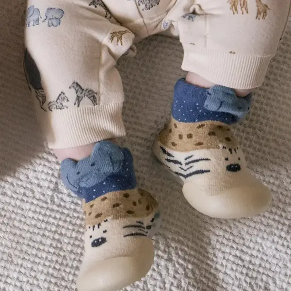 Kojenecké ponožky Mayoral Newborn modrá barva, 9944