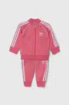 Detská tepláková súprava adidas Originals ružová farba