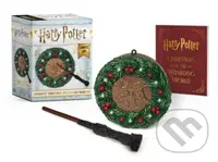 Harry Potter: Hogwarts Christmas Wreath and Wand Set