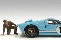 "Race Day 1" Figurine IV for 1/24 Scale Models by American Diorama