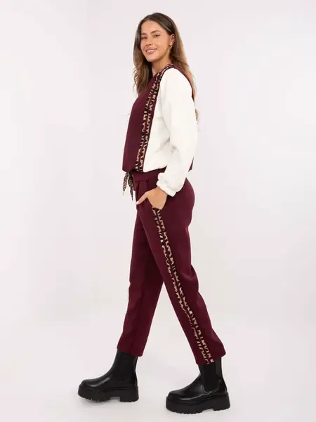 Bordový dámský komplet s pruhy