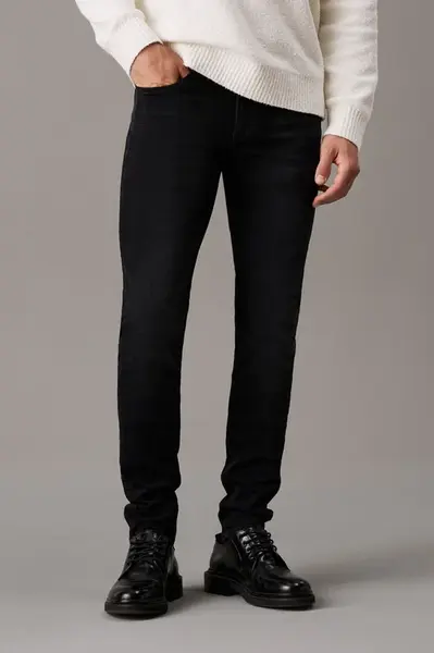 Calvin Klein Slim Taper džíny
