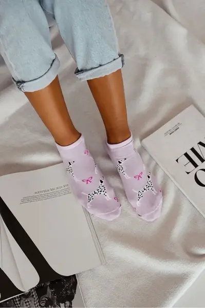 Milena Dámske Ponožky Krátke Dalmát s Fialovými