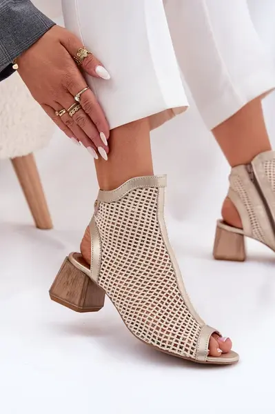 Dámske Kožené Čižmy Na Podpätku S Odkrytou Pätou Maciejka