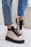 Lightweight leather sports shoes on platform Artiker beige