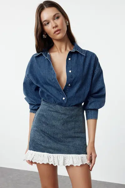 Trendyol Dark Blue More Sustainable Lace Detail Mini Denim Skirt