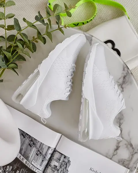 Resti Women's sports sneakers Eseltta