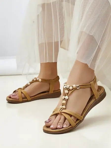 Resti Women’s sandals with embellishments Imen