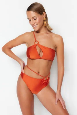 Trendyol High Waist Normal Leg Bikini Bottom se skořicovými doplňky