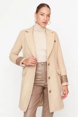 Dámský kabát Trendyol Beige