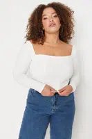 Trendyol Curve Ecru Žebrované potrubí Detailní pletená halenka