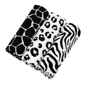 T-TOMI BIO Bambusové pleny Animal skin 3 ks