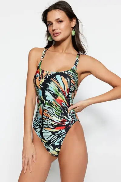 Trendyol Abstraktní vzor čtvercový límec s vysokými nohavicemi plavky