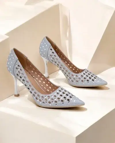 Resti Women's perforated stiletto heels Ecatte