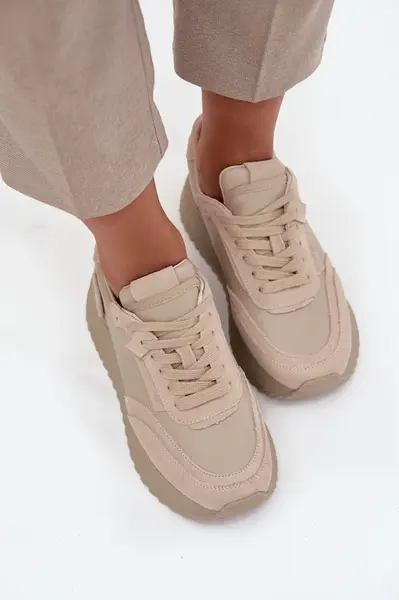 Kožené dámske tenisky na platforme Artiker