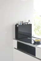 Skříňka na koření Yamazaki Tower 12,5 x 50-93 x 36,7 cm černá barva