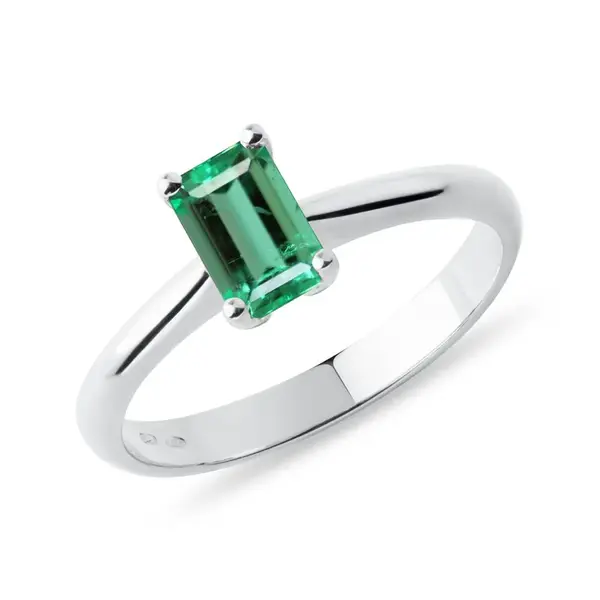 Prsteň z bieleho zlata so smaragdom vo výbruse emerald KLENOTA