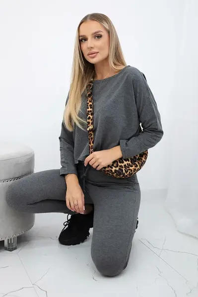 Set s oversized halenkou z grafitu