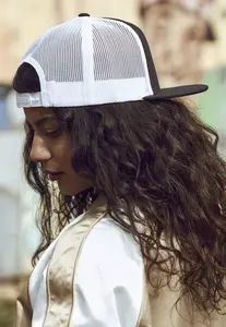 Kšiltovka Classic Trucker černá/bílá