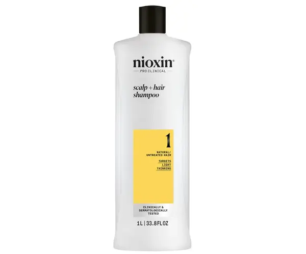 Čisticí šampon pro mírně řídnoucí přírodní vlasy Nioxin System 1 Scalp + Hair Shampoo - 1000 ml (99350180113) + dárek zdarma