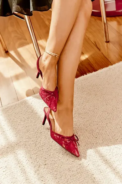 Boto Krajkové Lodičky S Odkrytou Patou Bordové Annivirae