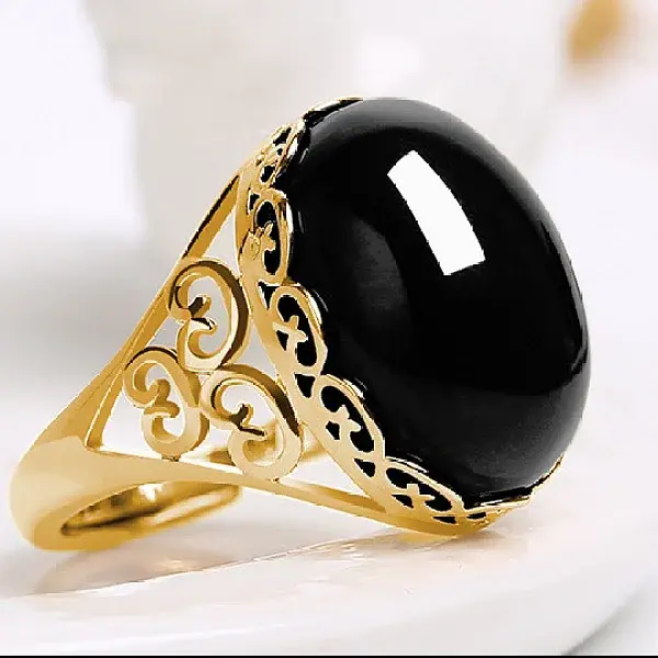 Oval Natural Chalcedony Finger Rings
