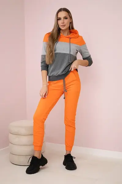 Set with colored stripes orange+gray