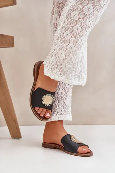 Lewski Shoes Kožené Šľapky S Dekoráciou Na Plochom Opätku Zazoo