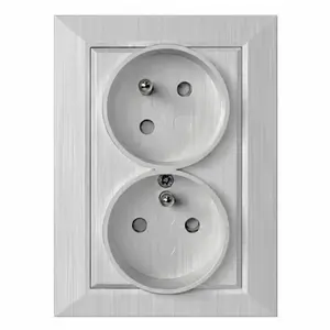 Zásuvka 2x2p+z LINDA ALUMINIUM CZ