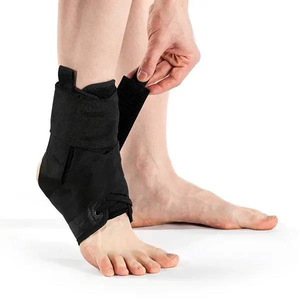 Bandáž imobilizujúca členkový kĺb STS 603, veľkosť M