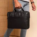 Pánská kožená taška na notebook The Chesterfield Brand Peter - černá