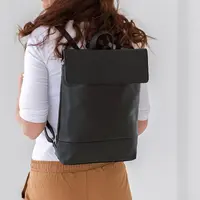 Dámsky kožený batoh Italia Jenny - tmavo modrá