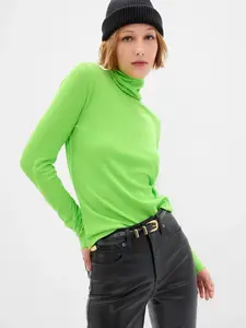 GAP T-shirt with turtleneck - Women's