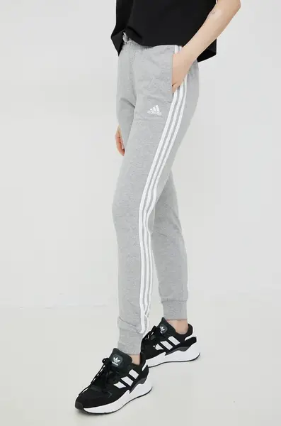 Tepláky adidas