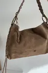 Kožená semišová kabelka s ozdobným šnurovaním