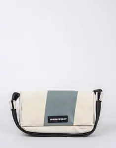 FREITAG F171 Laura
