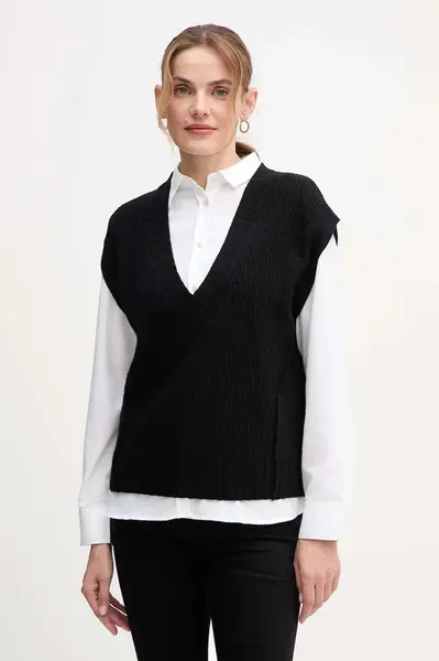 Vesta s přídavkem vlny United Colors of Benetton