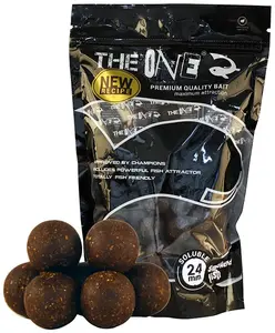 The one boilies rozpustné black soluble chobotnice švestka 1kg - 24 mm