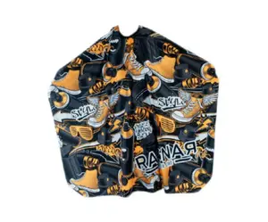 Pánská pláštěnka na stříhání vlasů a vousů Ragnar Graffiti - kovový háček + dárek zdarma