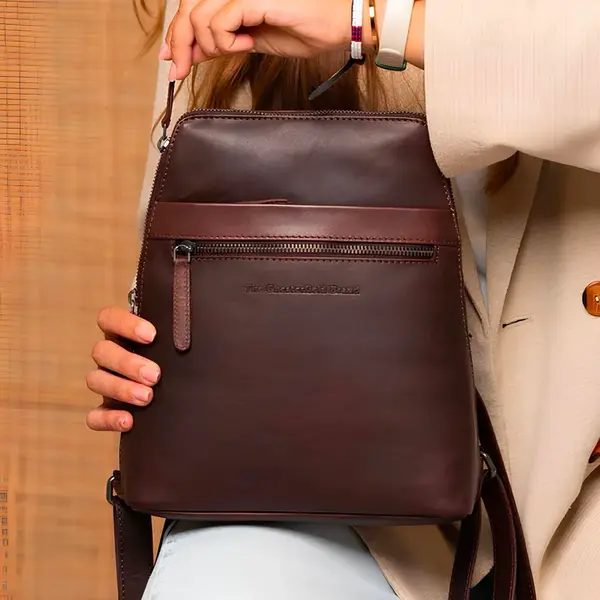Dámský kožený batoh The Chesterfield Brand Mia - hnědá