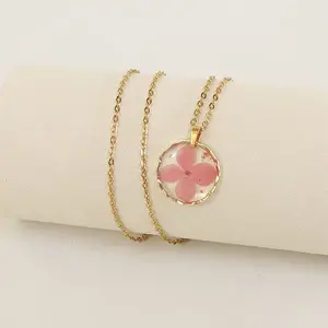 Alloy & Plastic Inner Flower Flat Round Pendant Necklaces