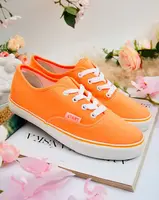 Resti Women's Lotiope Sneakers