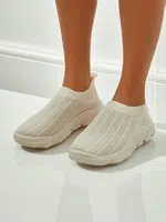 Resti Women's Slip-On Fabric Sports Shoes Perrey