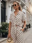 Dámske hodinky elegantného dizajnu